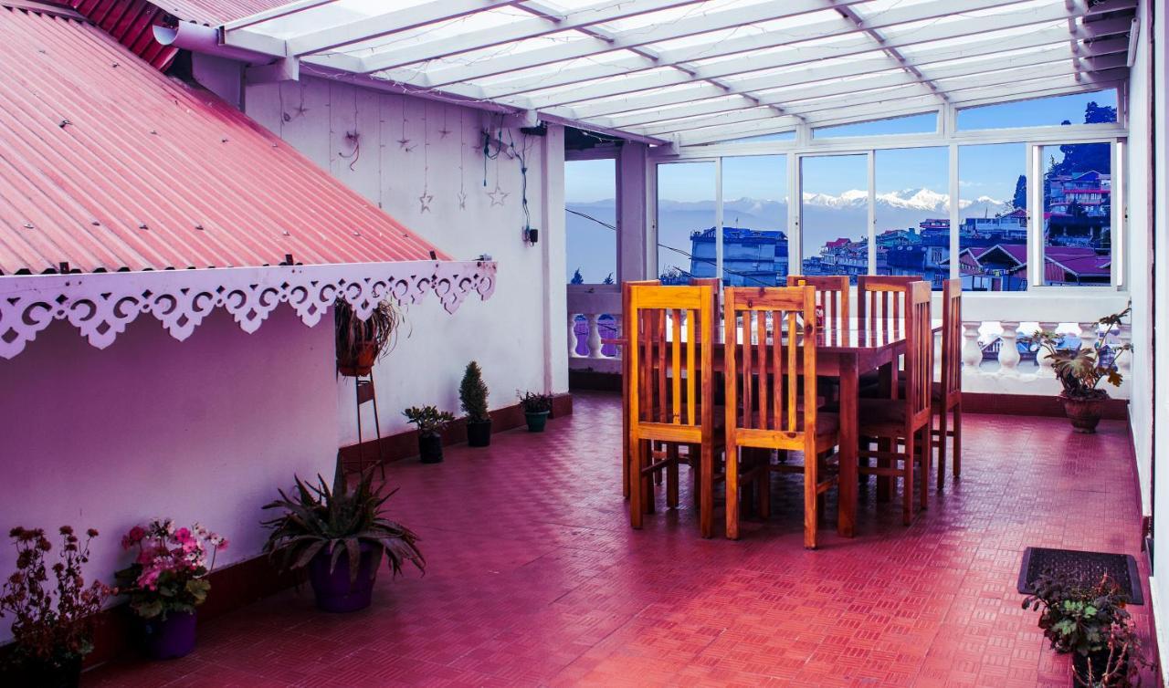 Homestay The Guiding Monk *