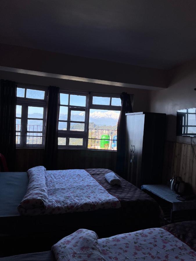 Hotel Sradhanjali Darjeeling (West Bengal)