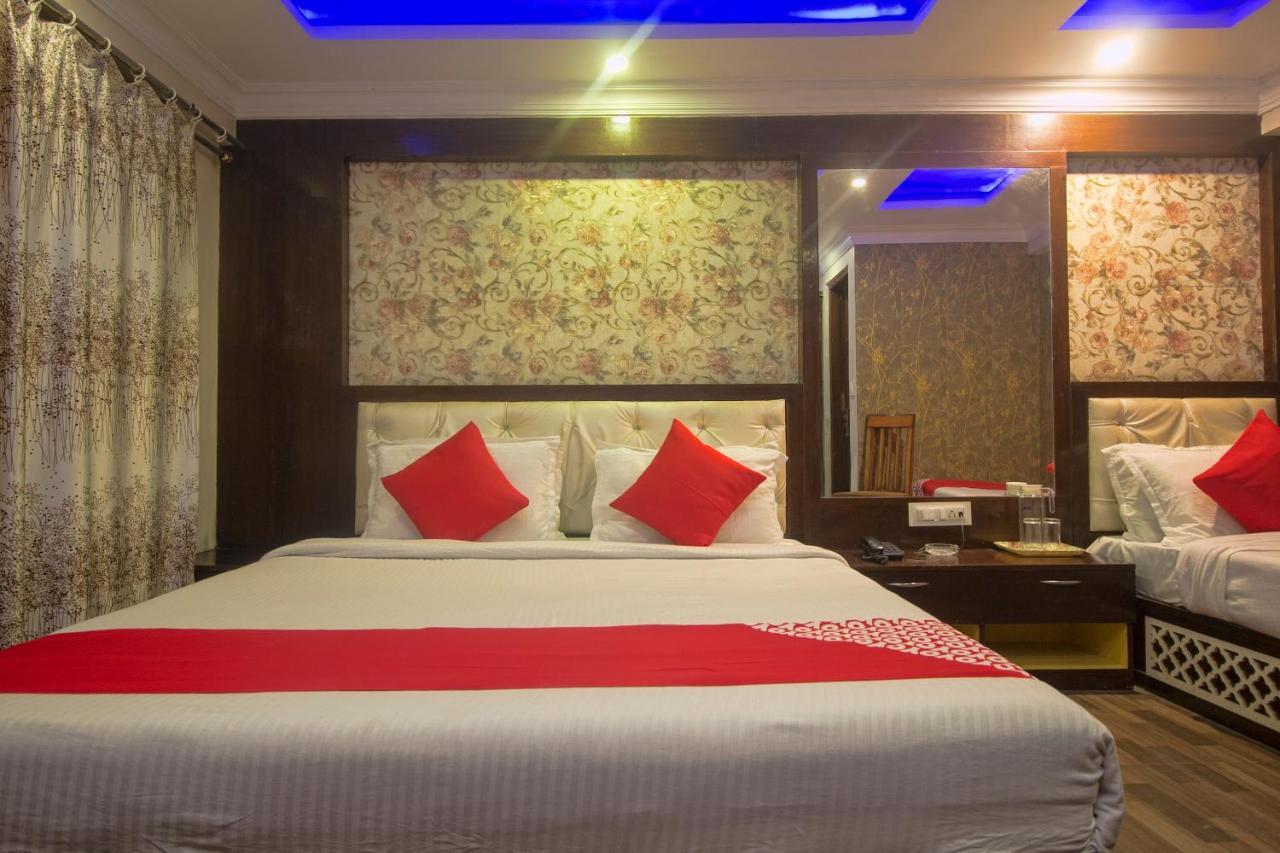 Hotel Capital O Milost