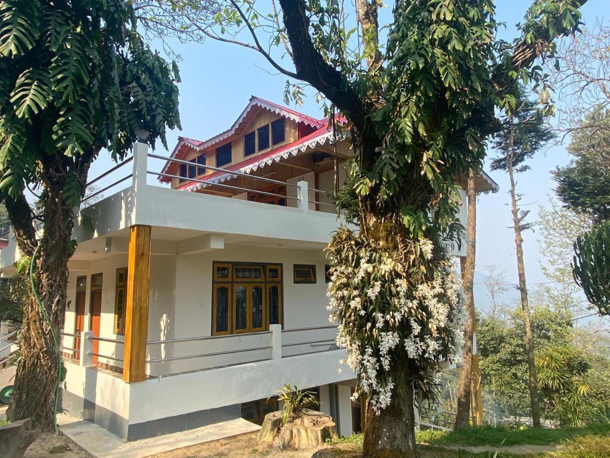 Homestay Bloomfield And Eco-resort *