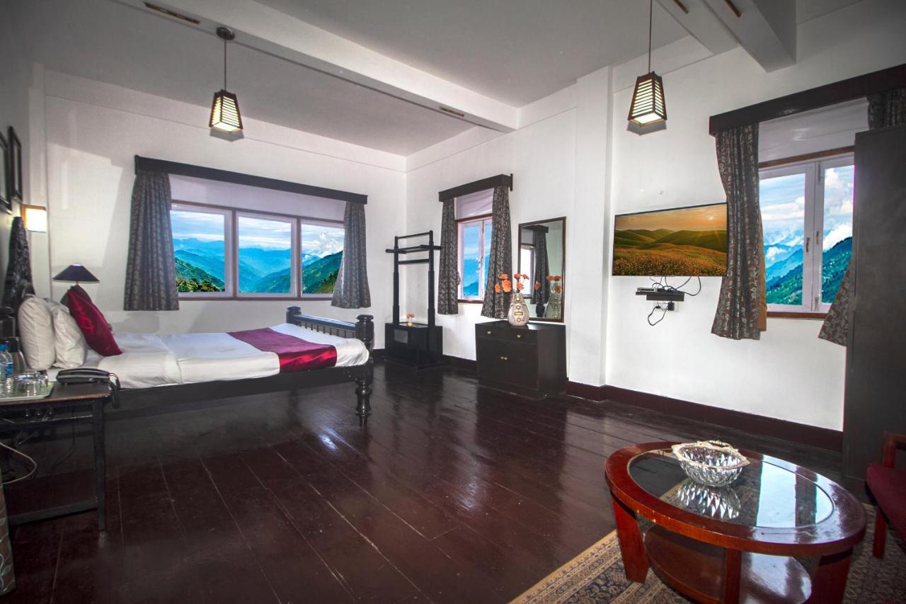 Gleneagles Heritage Resort: Former Tata Chairman's 3* Darjeeling (West Bengal)