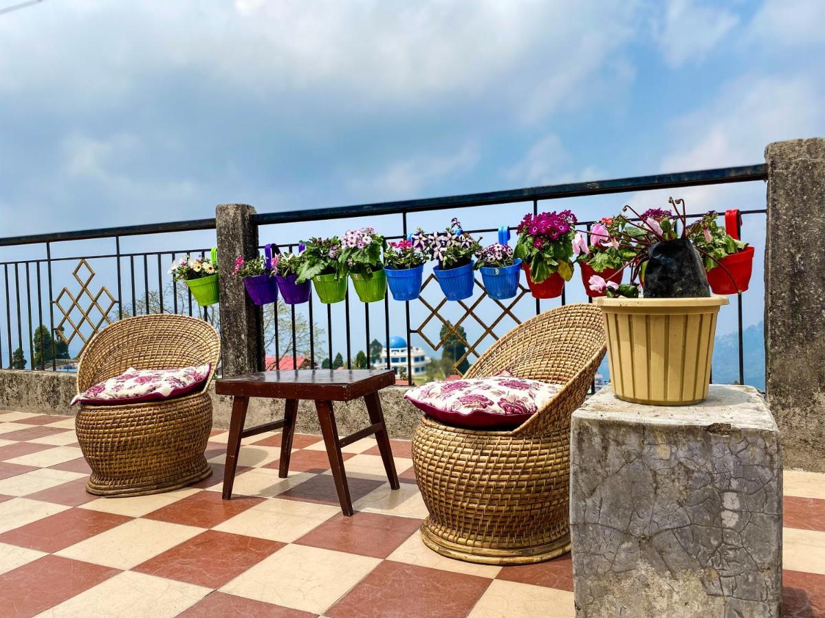 Syangden Villa, Nagbeli *