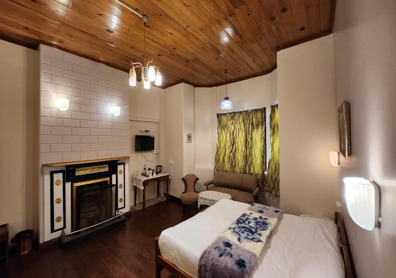Ivanhoe Hotel 3*