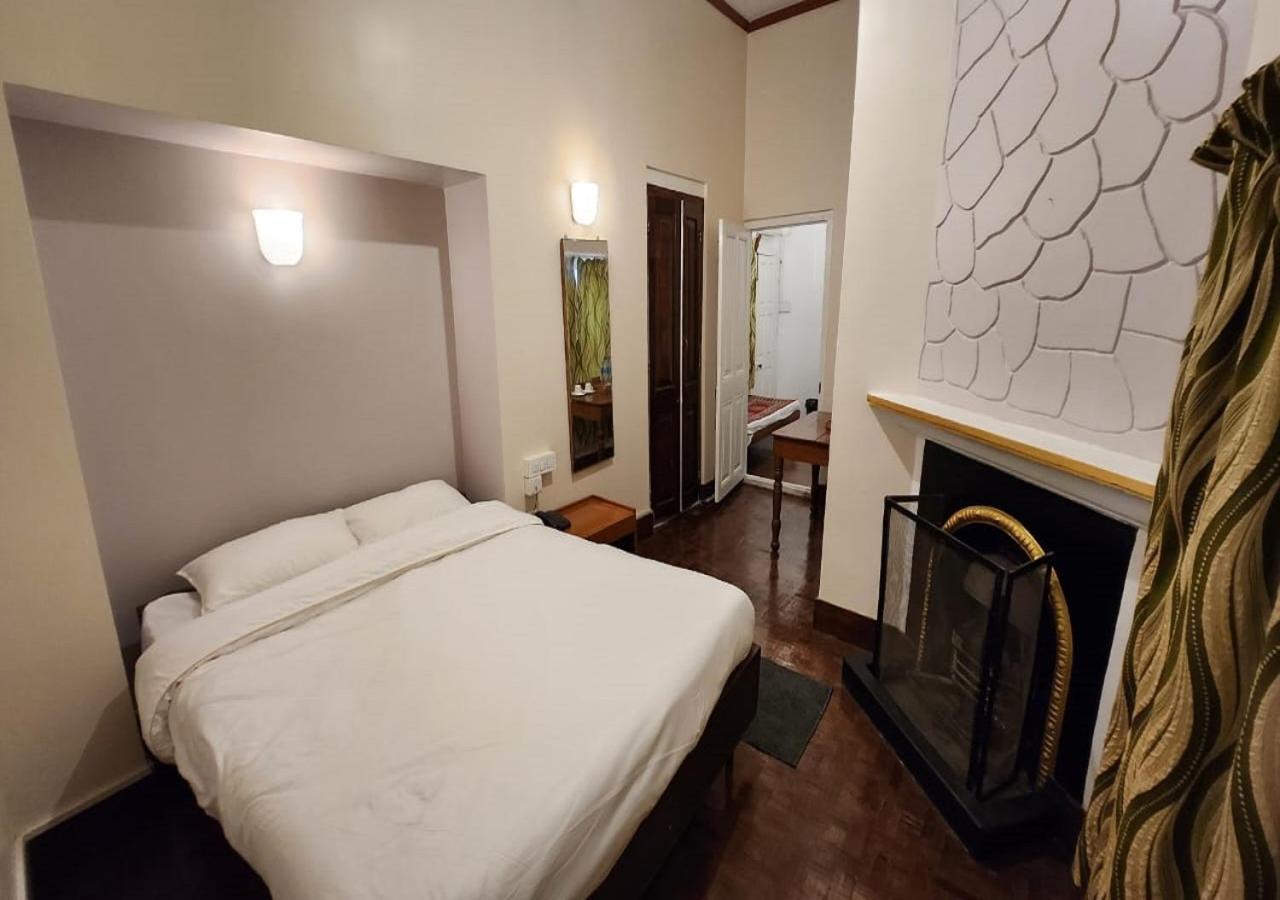 Ivanhoe Hotel 3*