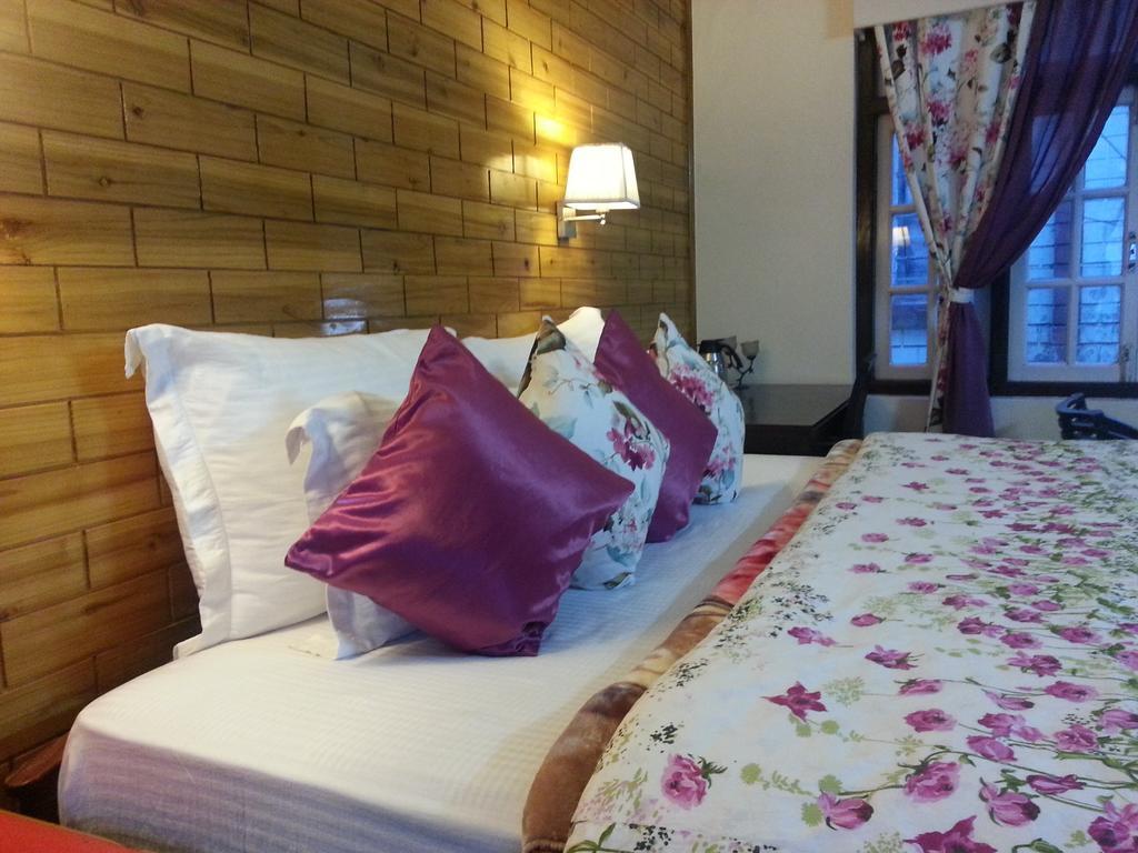 Magnolia Residency Bed & Breakfast *