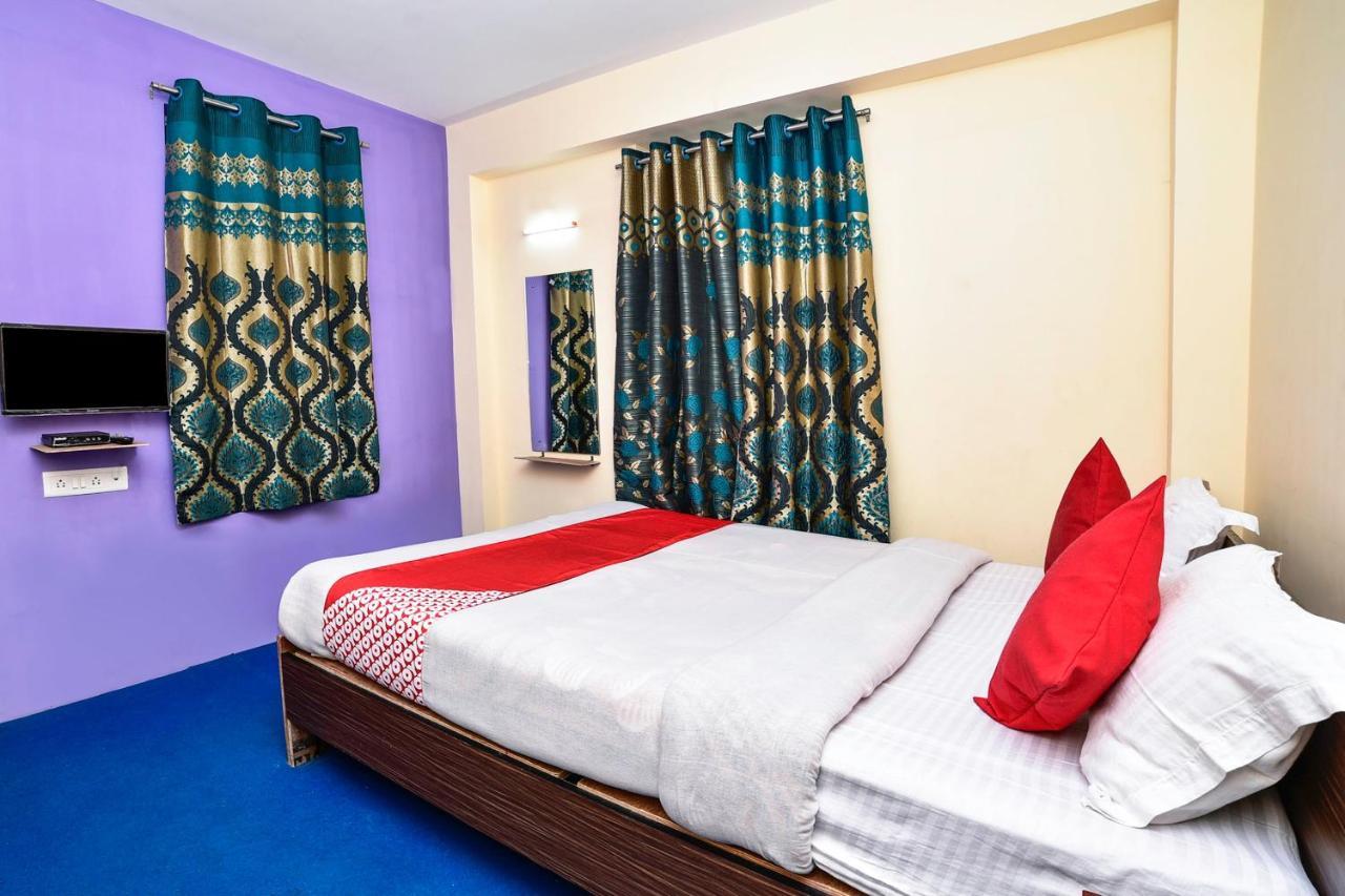 Hotel Flagship The Queenz 3*