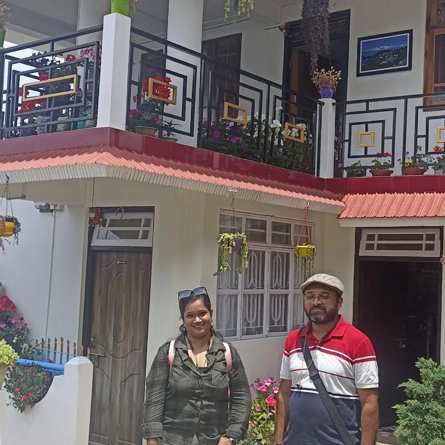 Valley View Homestay *