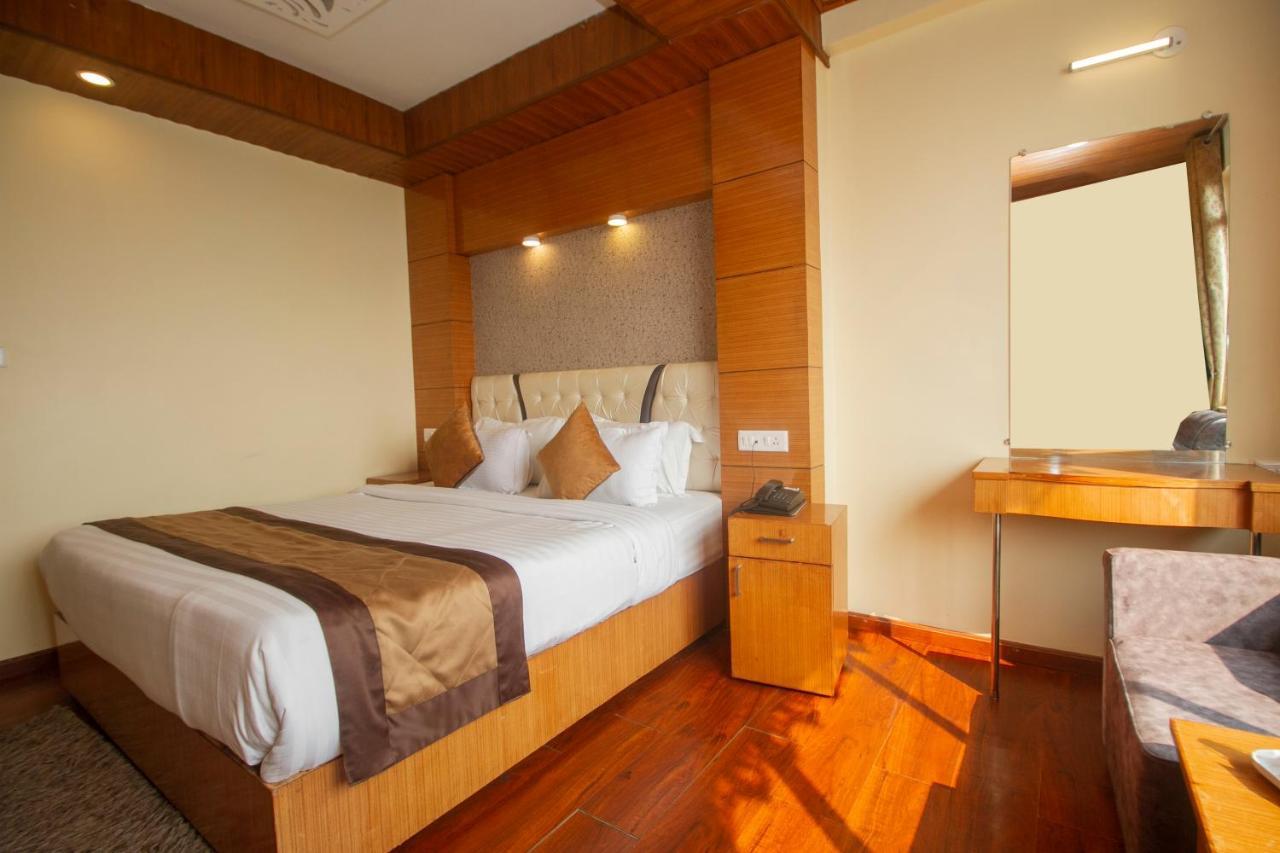 Himalayan Retreat Hotel