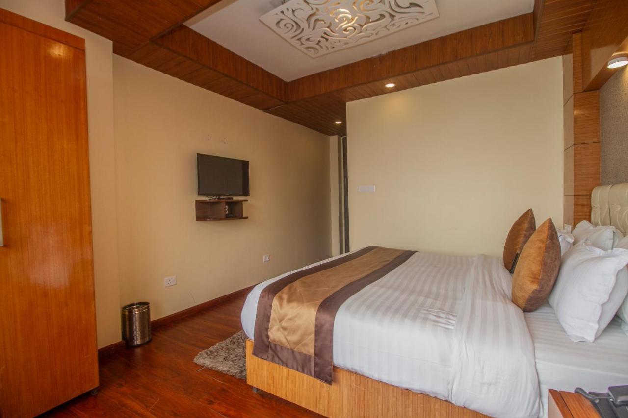 Himalayan Retreat Hotel