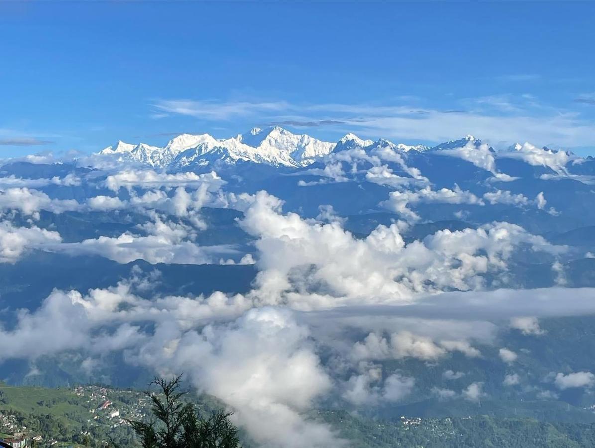 The Village Den , Darjeeling Bed & Breakfast Darjeeling (West Bengal)