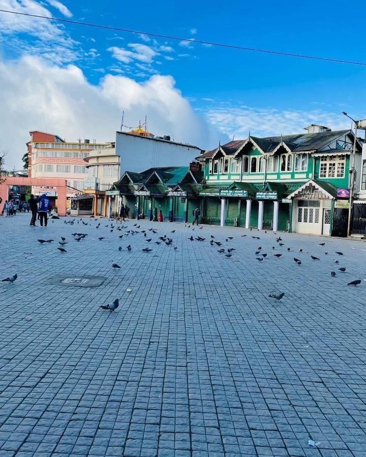 The Village Den , Darjeeling *