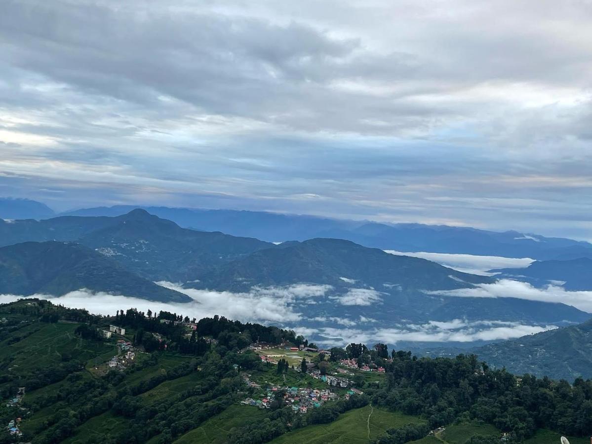 Bed & Breakfast The Village Den , Darjeeling *
