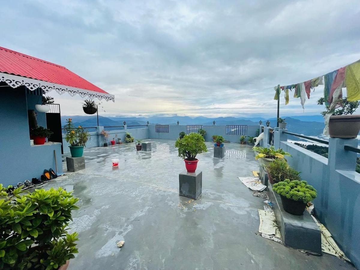Bed & Breakfast The Village Den , Darjeeling