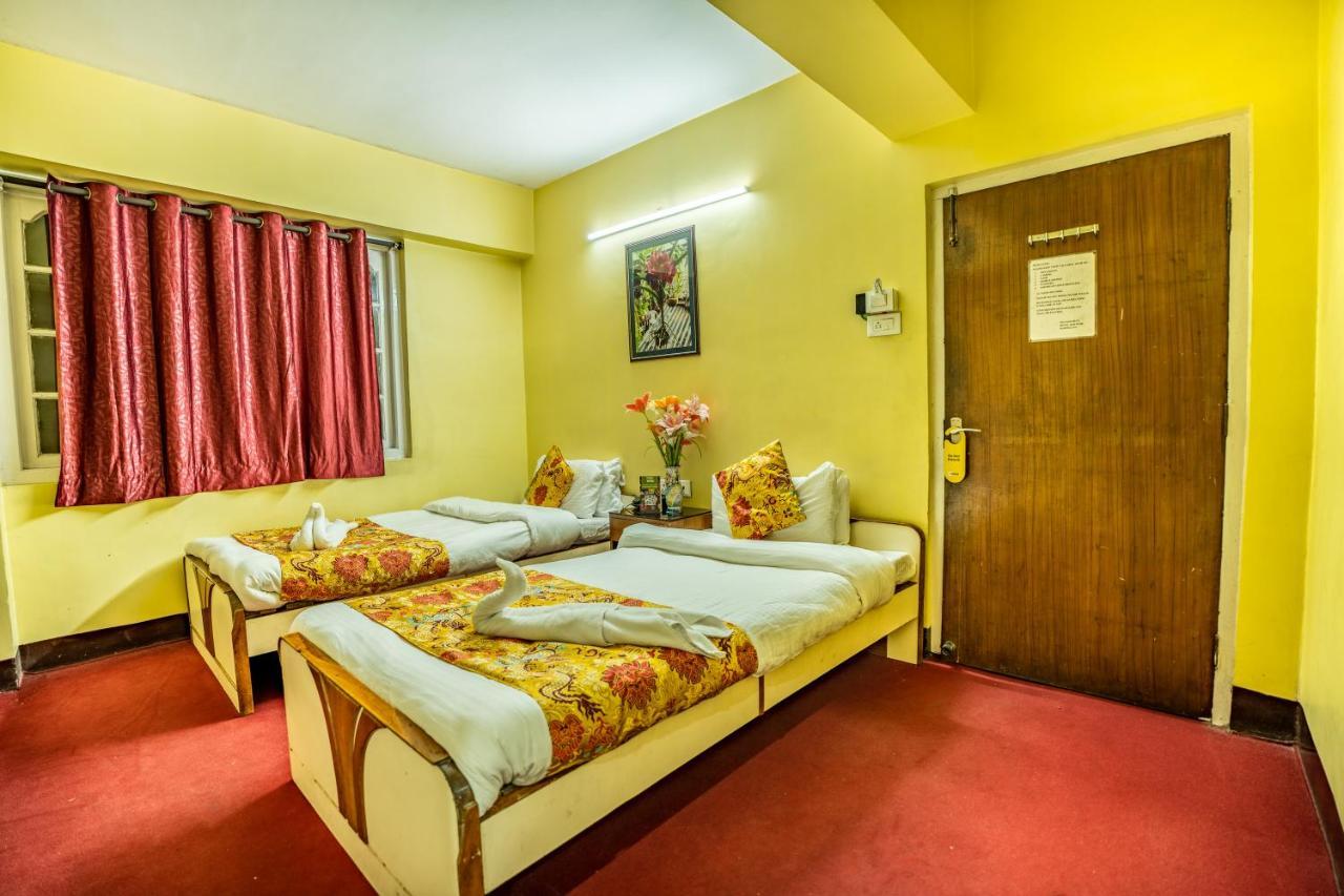 Hotel Fennel Red Rose - 500 Mts From Mall Road 3*
