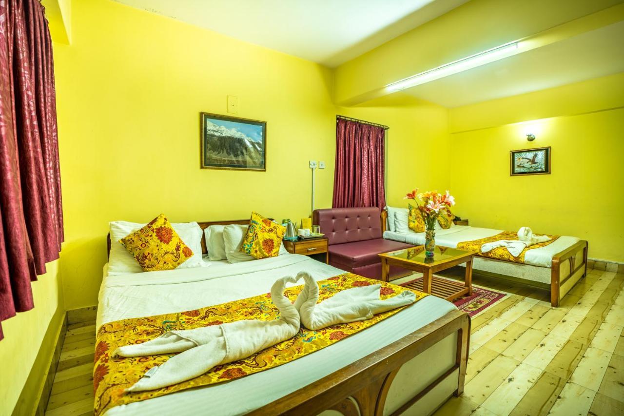 Hotel Fennel Red Rose - 500 Mts From Mall Road 3*