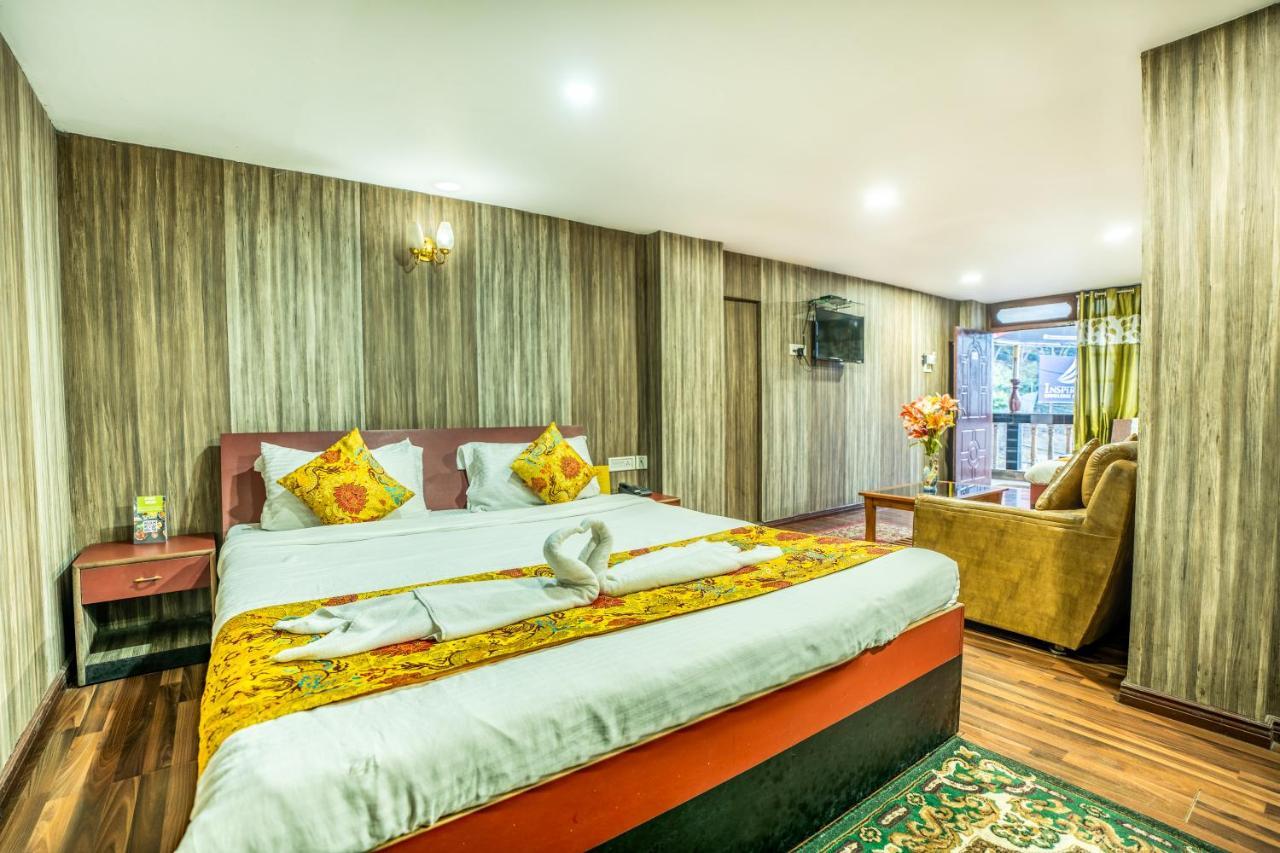 Hotel Fennel Red Rose - 500 Mts From Mall Road