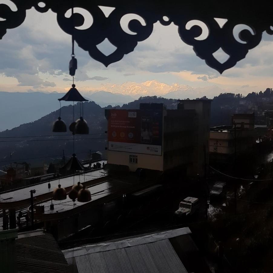 Neora Backpackers * Darjeeling (West Bengal)