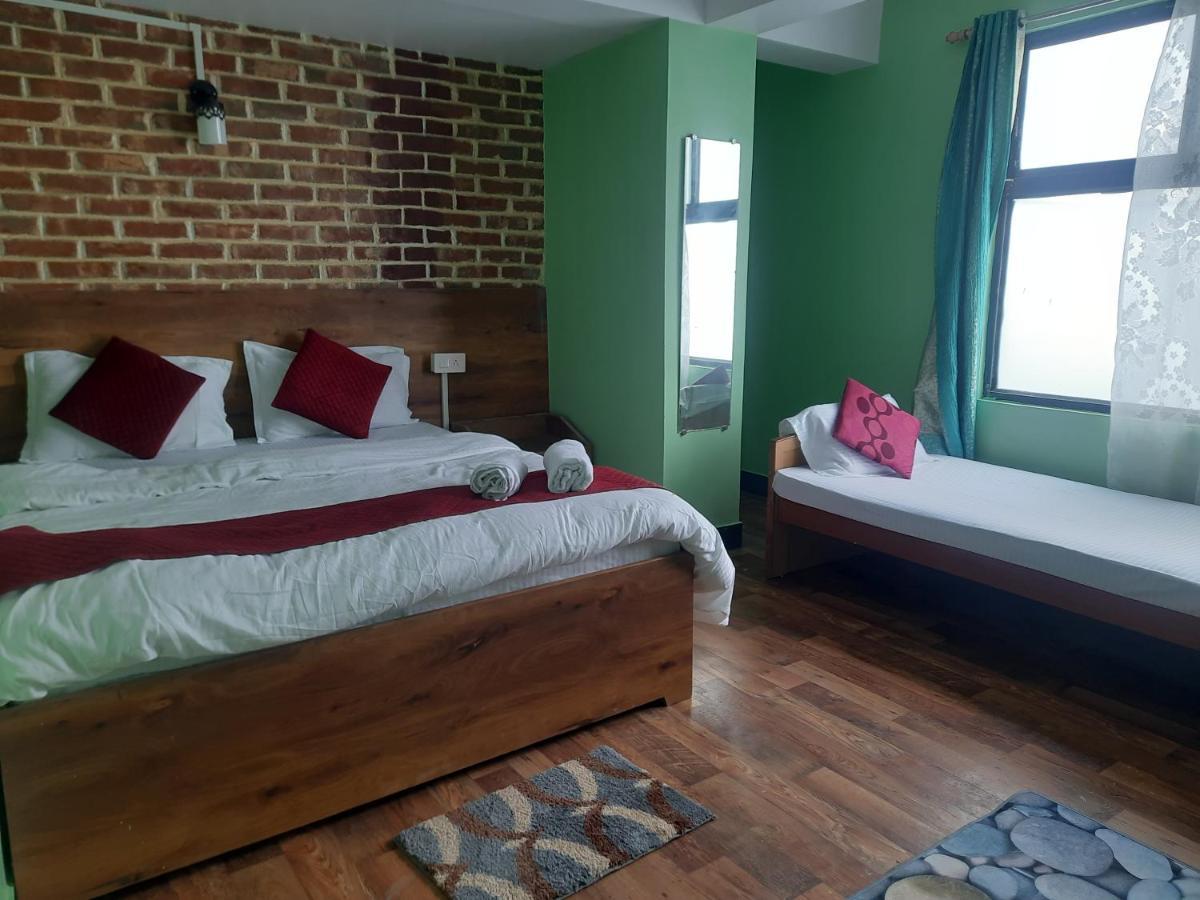Bubble Beds Hostel *