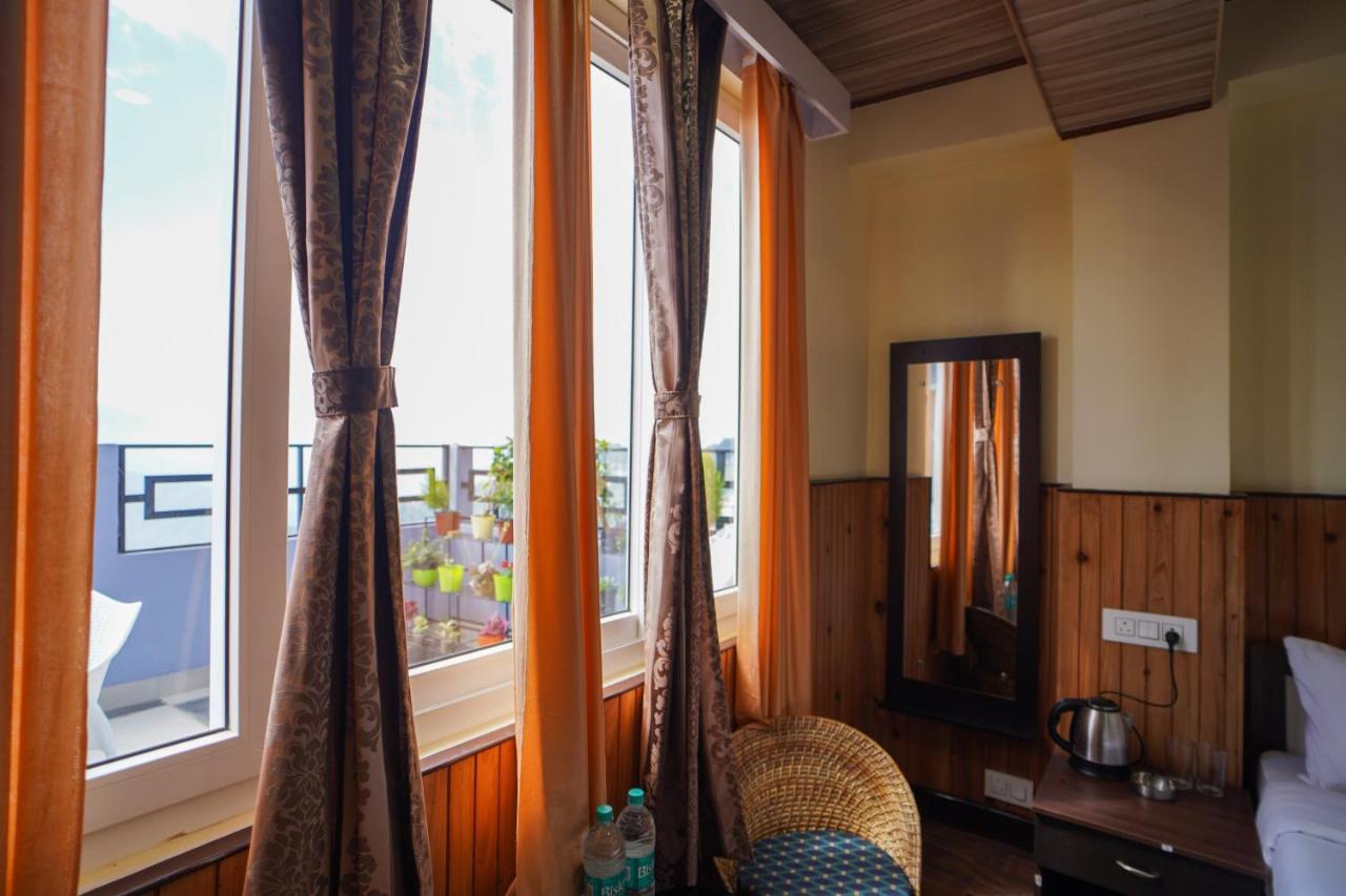 Hotel Hill Queen Near Sherpa Gumba Darjeeling Mall 5 Min Couple Friendly Darjeeling (West Bengal)