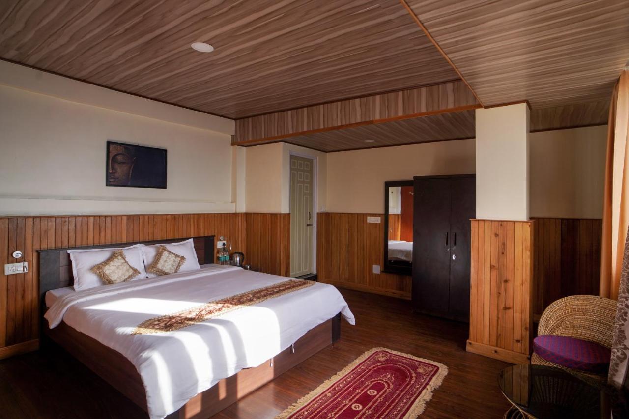 Hotel Hill Queen Near Sherpa Gumba Darjeeling Mall 5 Min Couple Friendly Darjeeling (West Bengal)