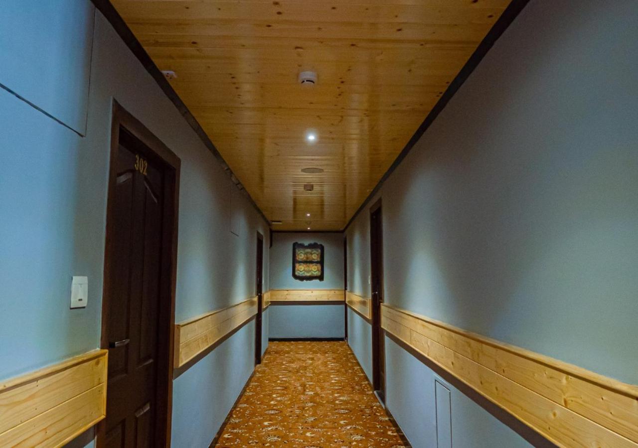 Yashshree Mall Road Darjeeling Hotel 4*