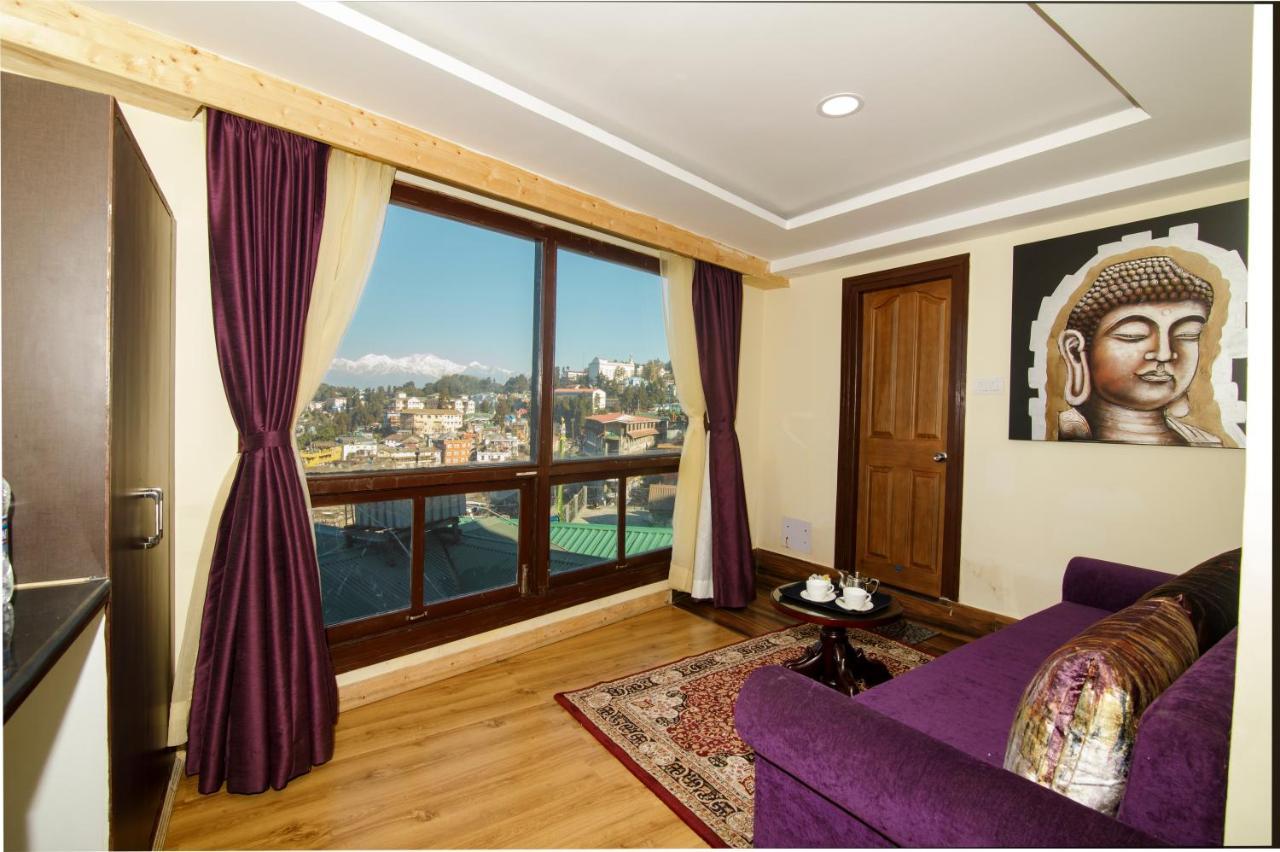 Sumitel Darjeeling Hotel