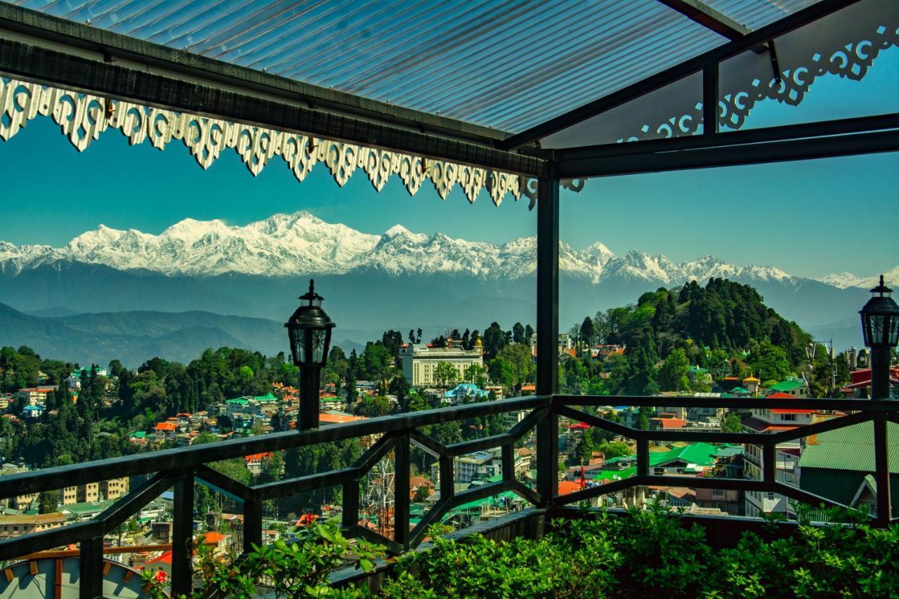 Hotel Sumitel Vista 800m From Mall Road 3*