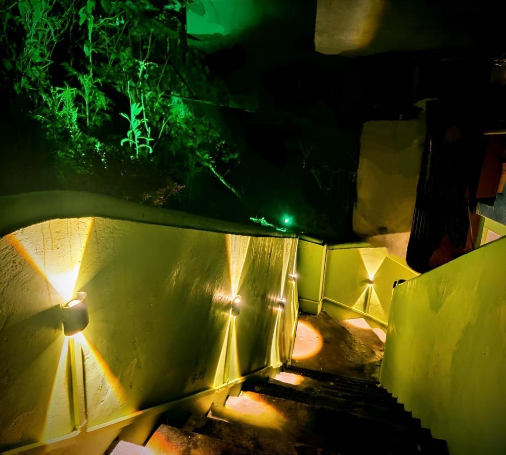 Hostel Hidden Monkey Backpackers, Railway Station, Darjeeling Darjeeling (West Bengal)