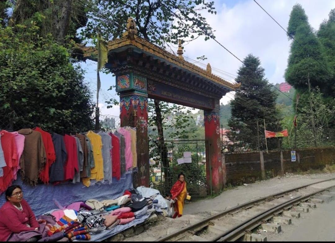 Hostel Pathi Bunkers