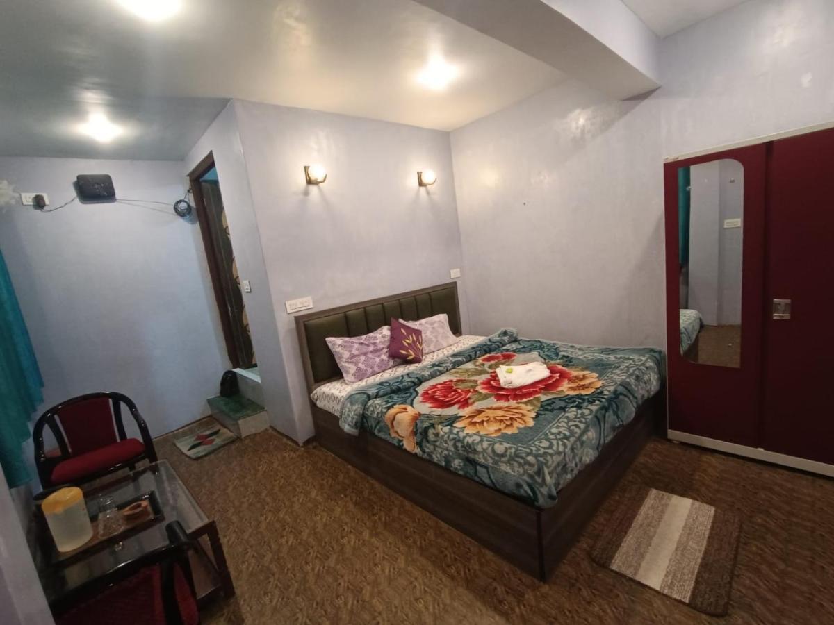 Shiv Homestay *
