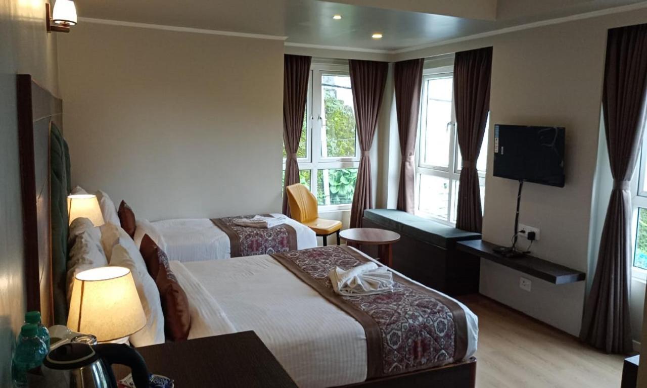 Cliffton Royals Hotel Darjeeling (West Bengal)