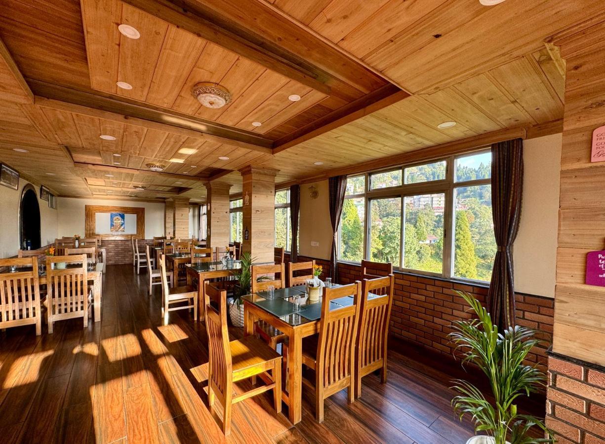 Batasia, Hillside 3* Darjeeling (West Bengal)