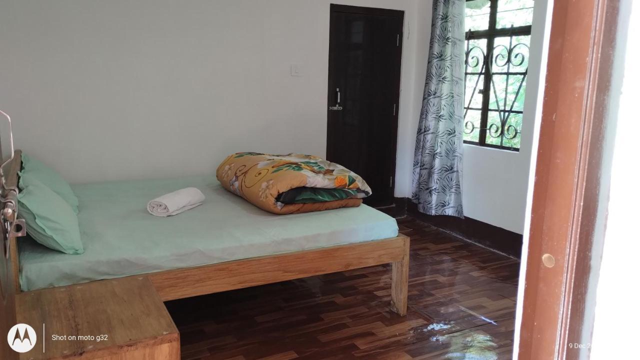 Homestay Meera *