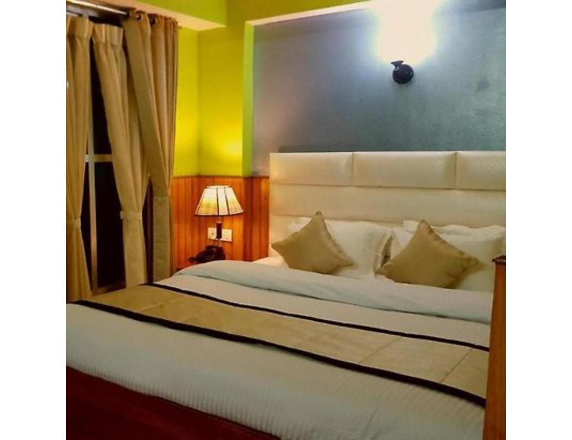 Indus Mount Royale And Spa, Darjeeling Homestay Darjeeling (West Bengal)