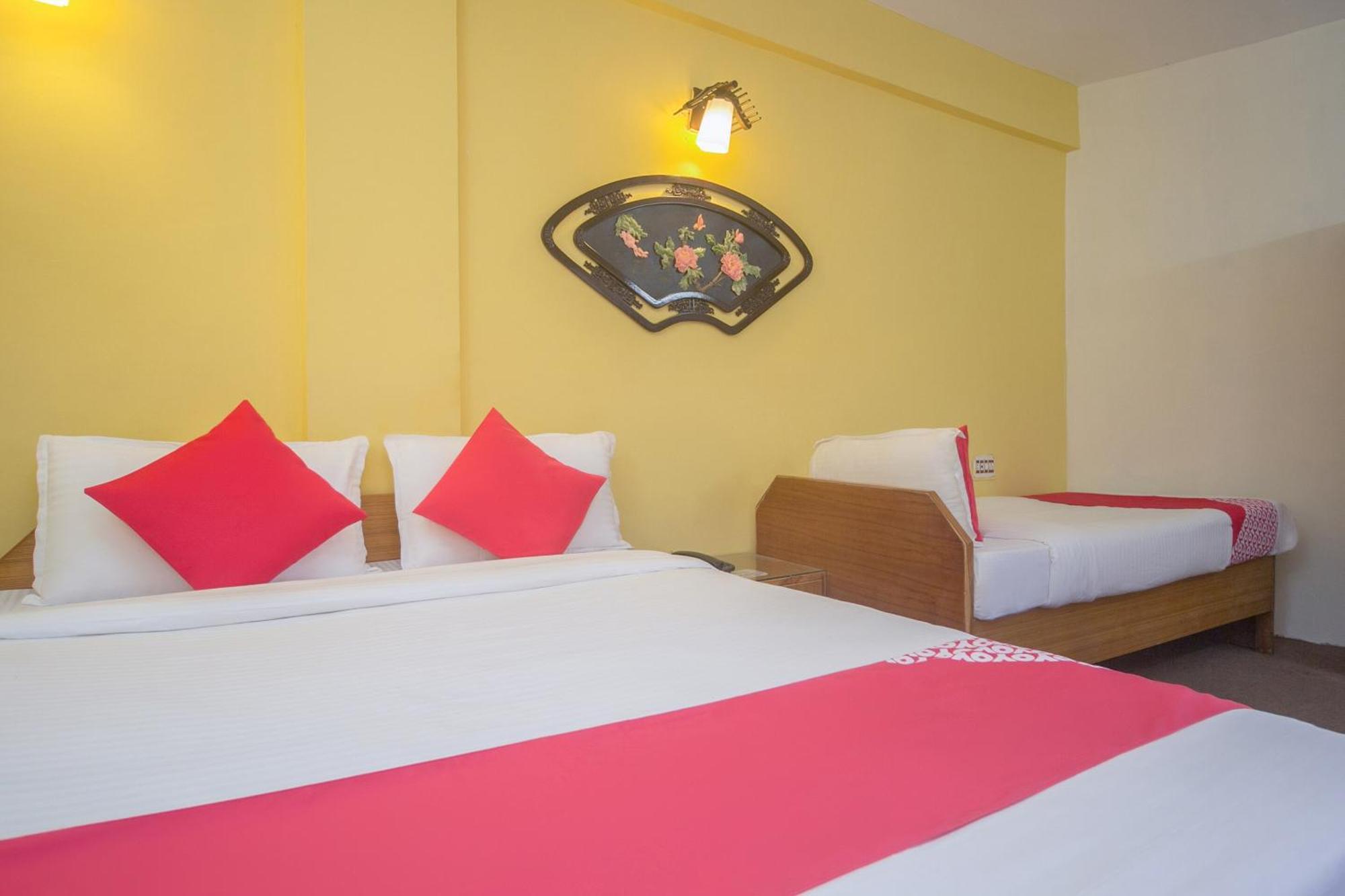 Oyo 19553 Snowdale Hotel 3*