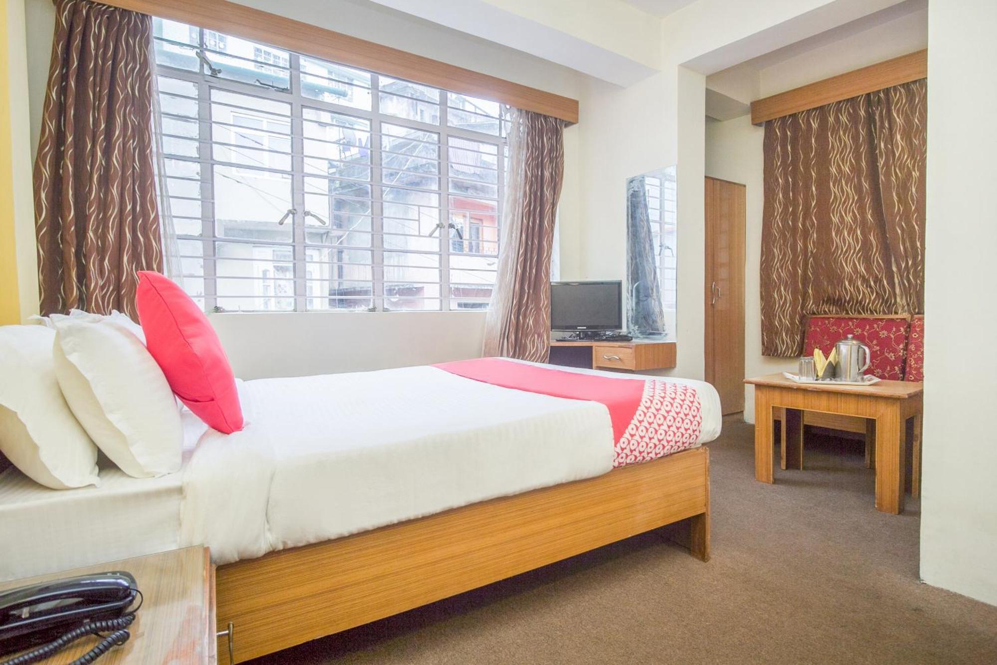 Hotel Oyo 19553 Snowdale 3*