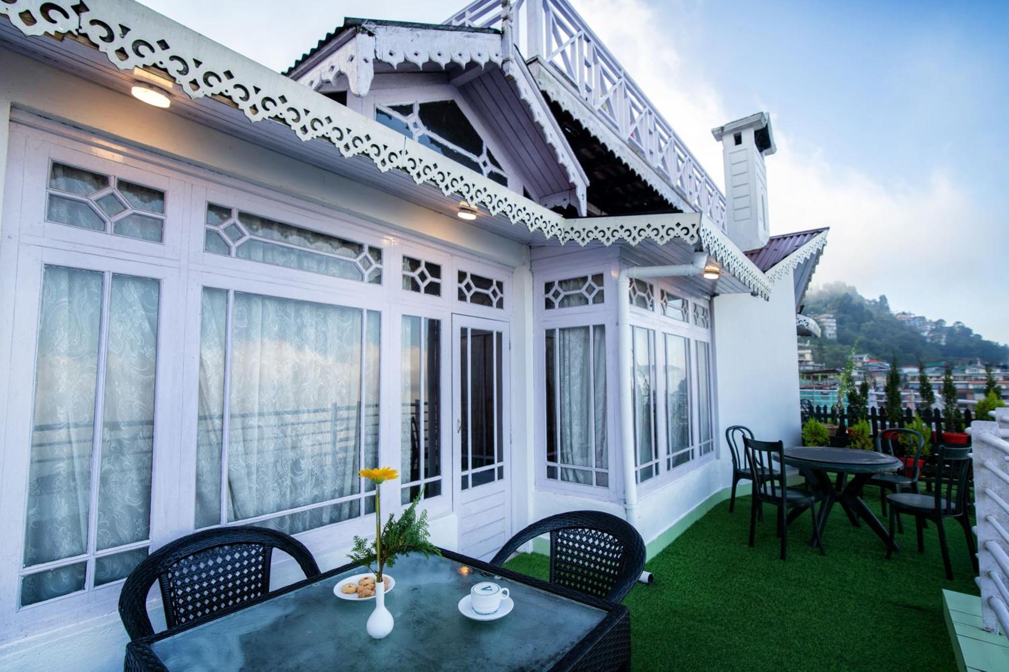 Hotel Viceroy 3*