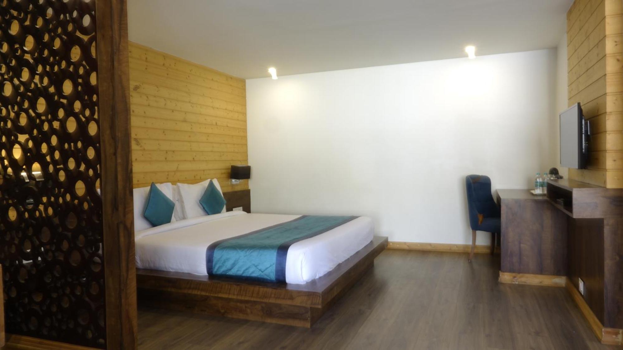 Hotel Yashshree Sanderling Mall Road Darjeeling (West Bengal)