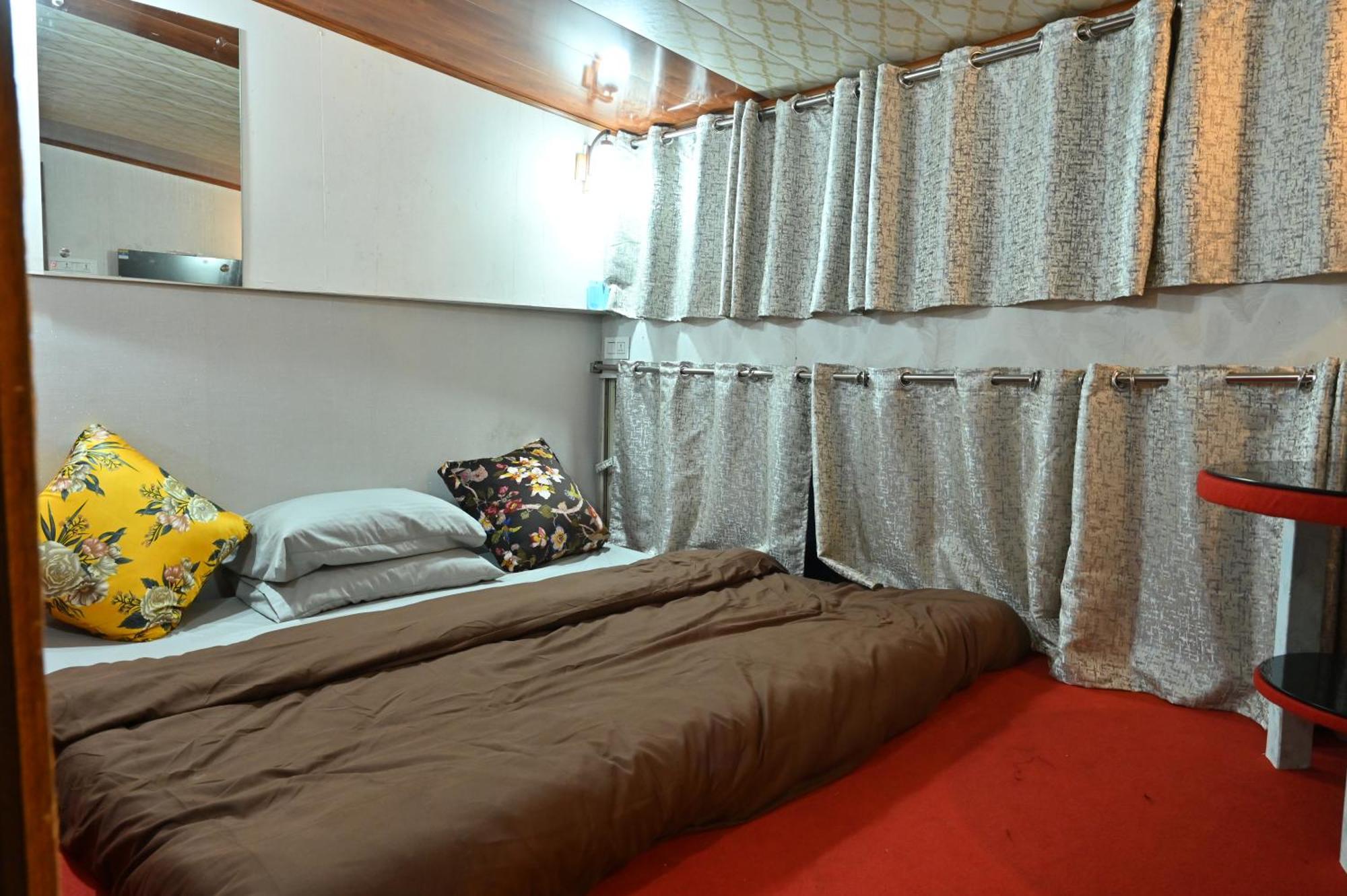 Zingo's Homestay *
