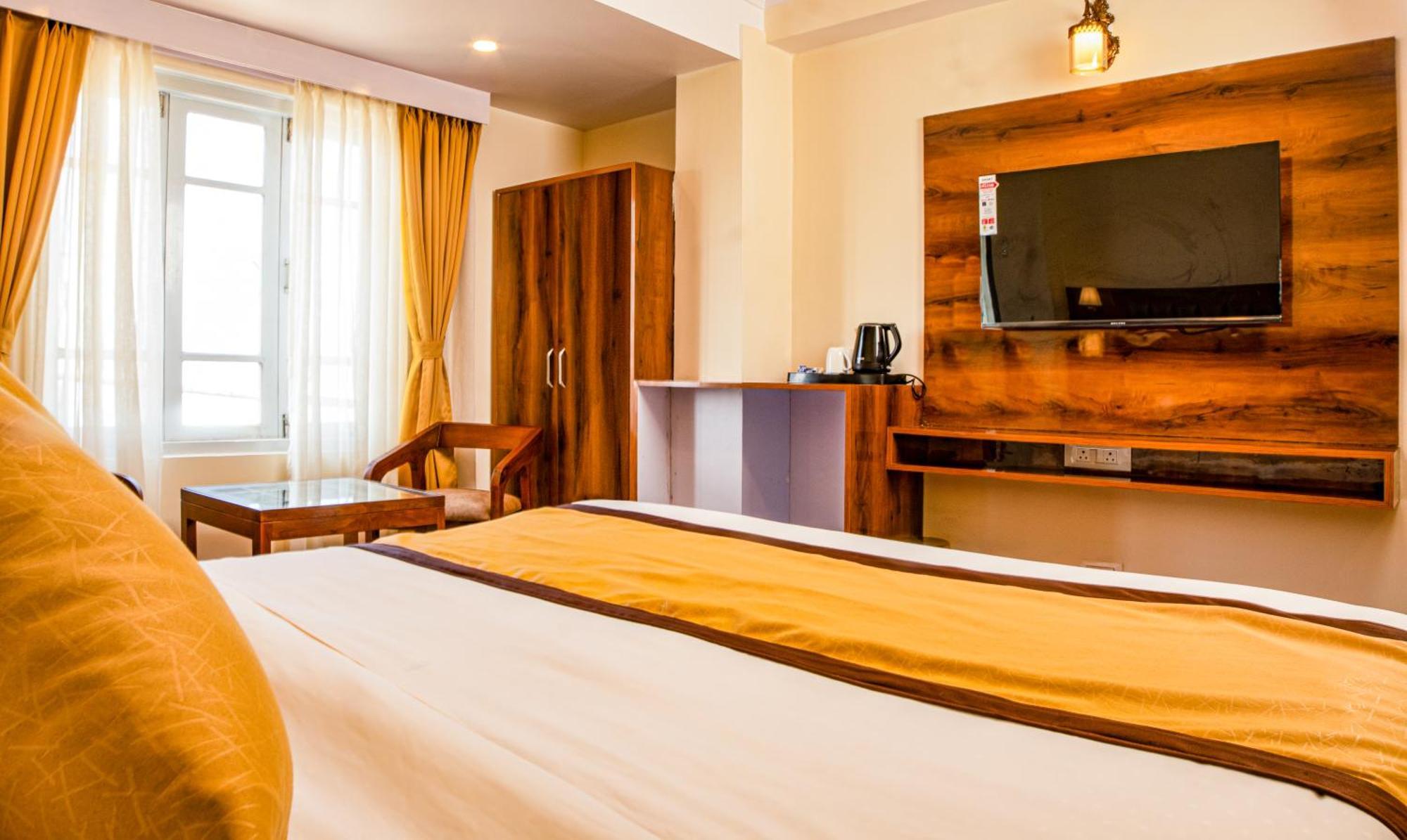 Raj - Darjeeling Near Mall Road Hotel 3*