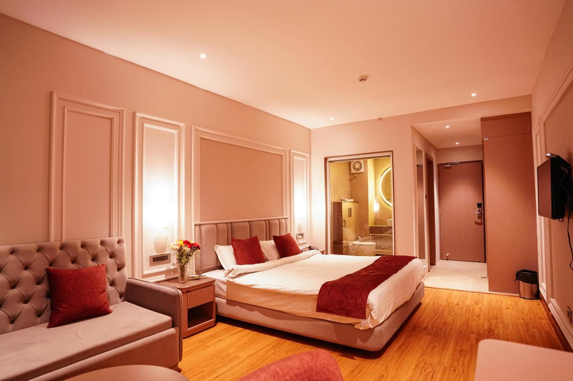 Hotel Orsino Mall Road Darjeeling (West Bengal)