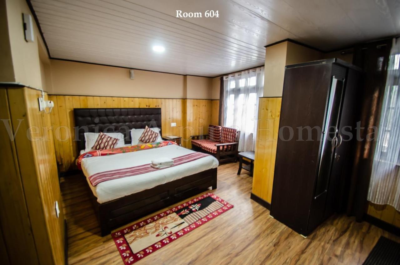 Veronica Alpina Mountain View Homestay