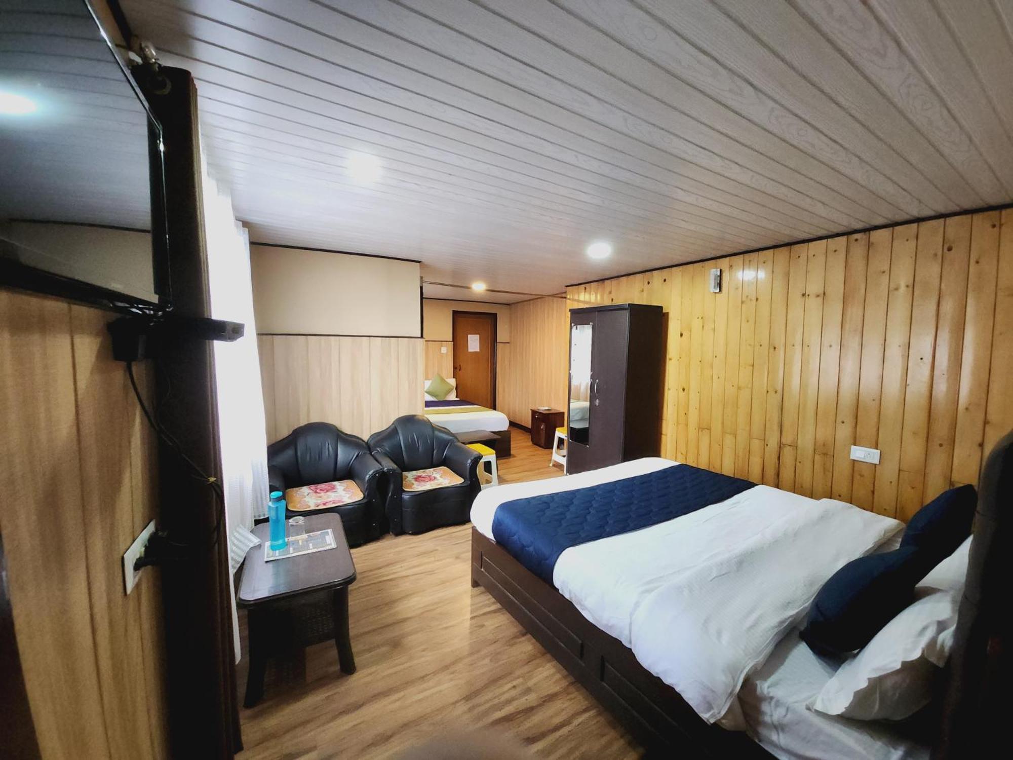 Veronica Alpina Mountain View Homestay *
