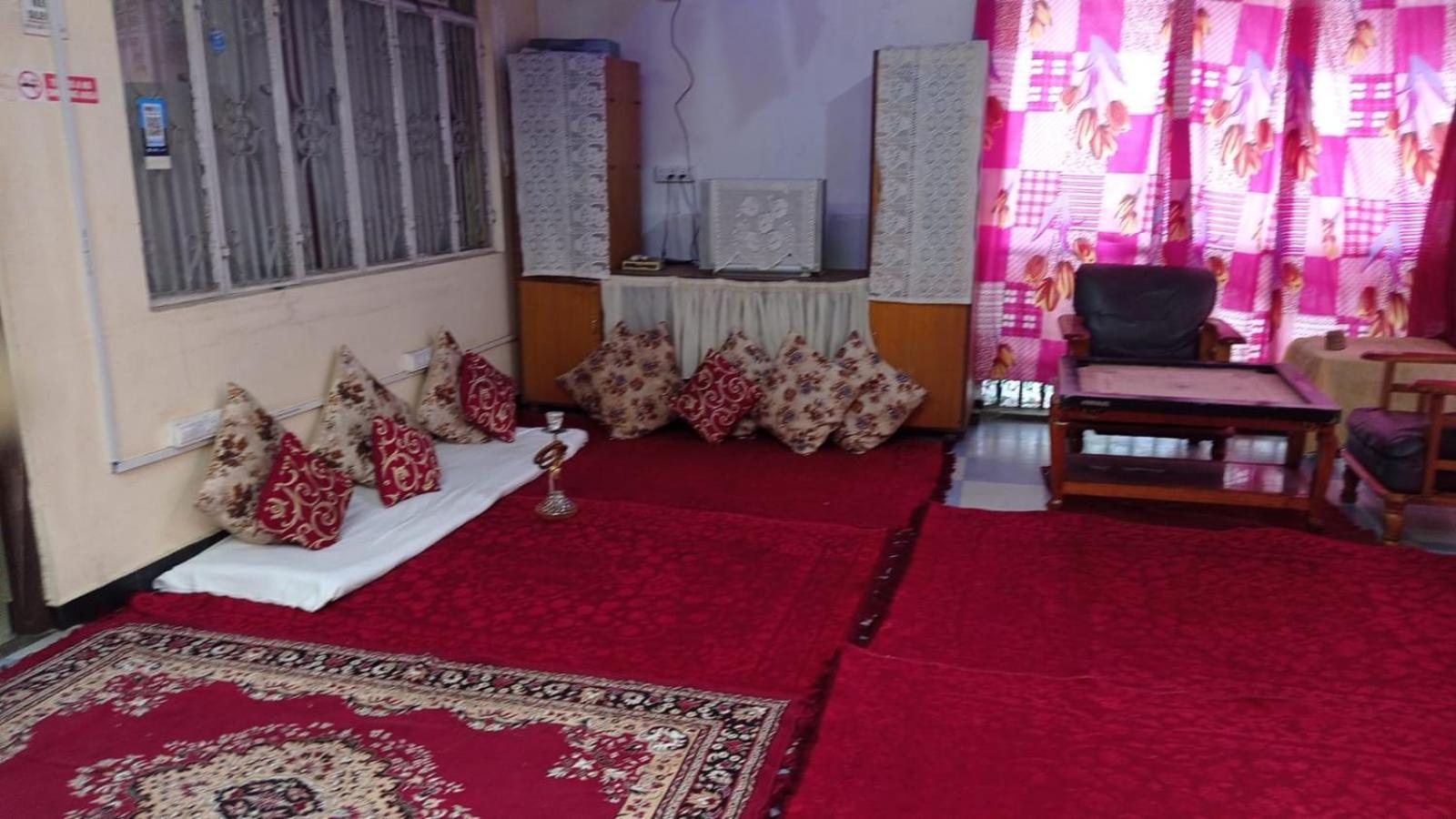 Benus Darjeeling A Backpacker Hub *