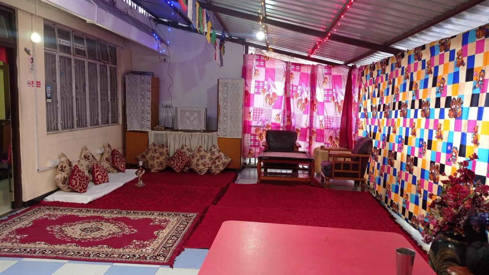 Benus Darjeeling A Backpacker Hub