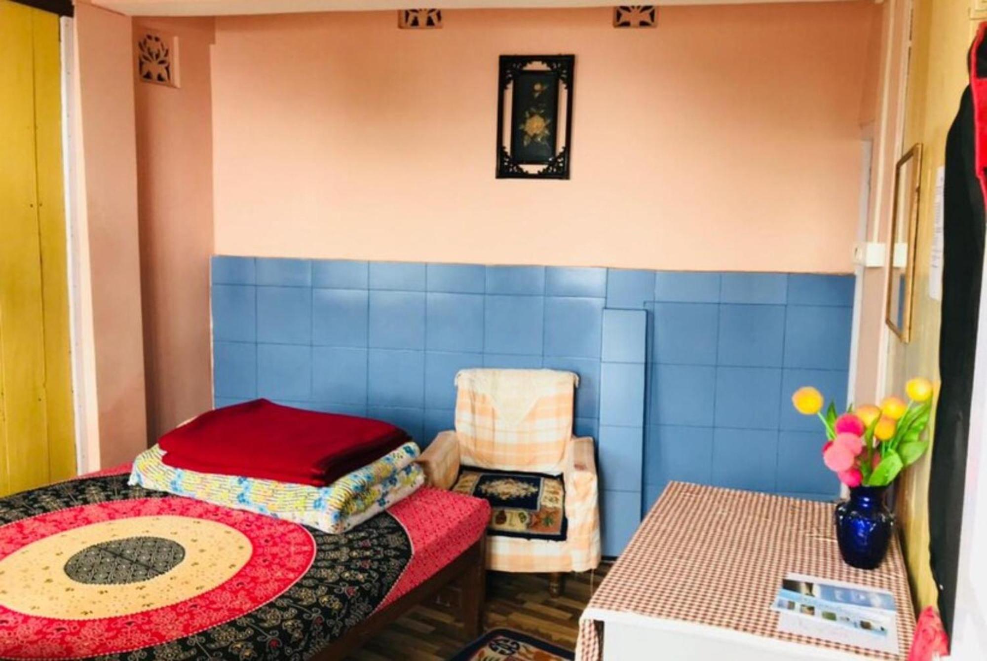New Smriya Homestay Darjeeling 3* Darjeeling (West Bengal)