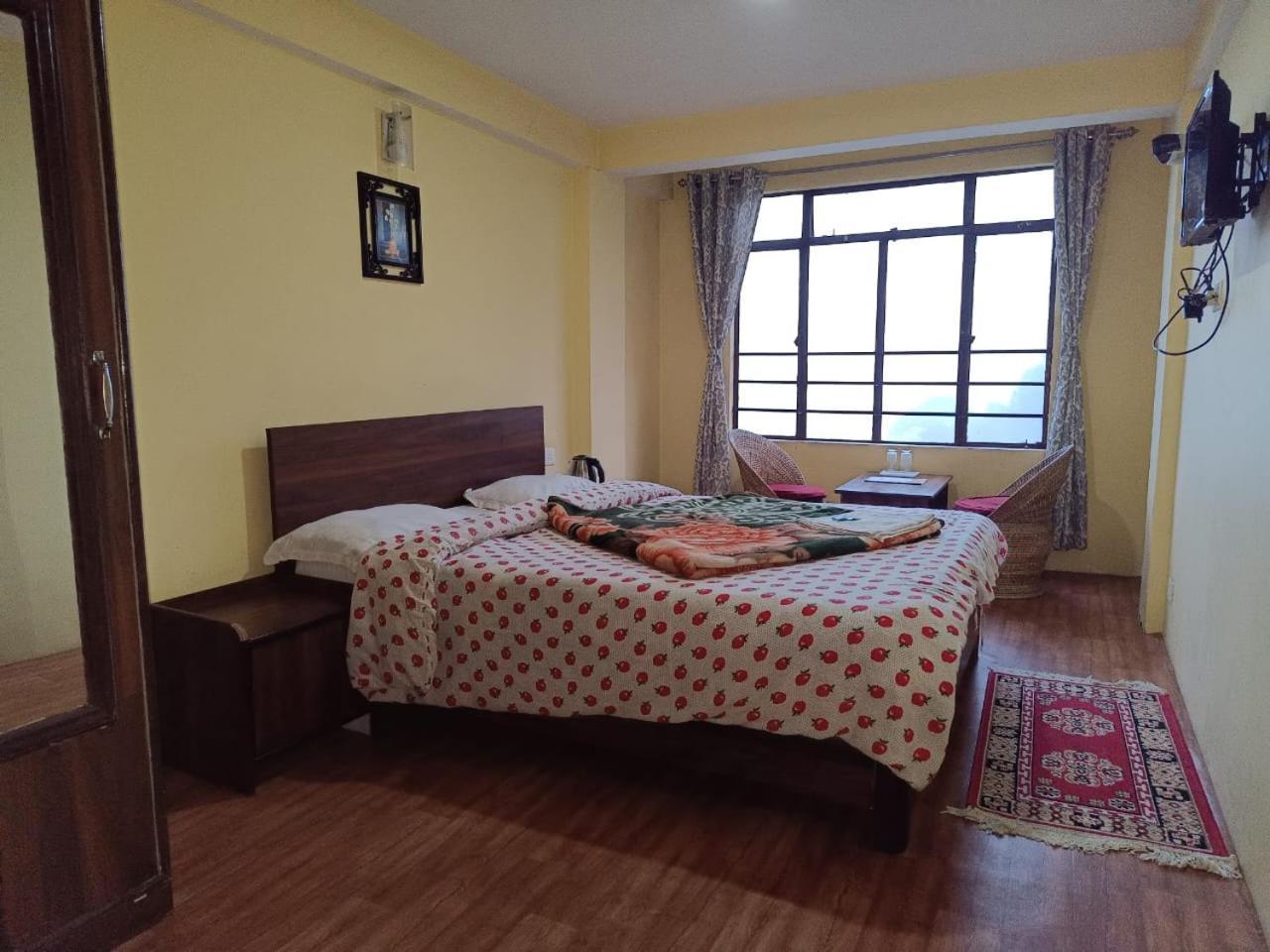 Himalaya Residency Kanchenjunga View Hotel 3*