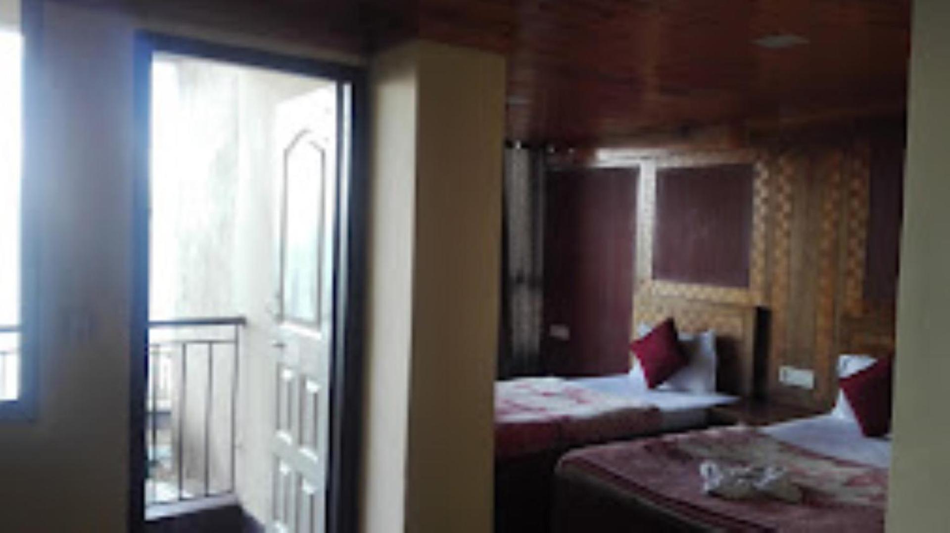 Hotel Orchid Residency , Darjeeling