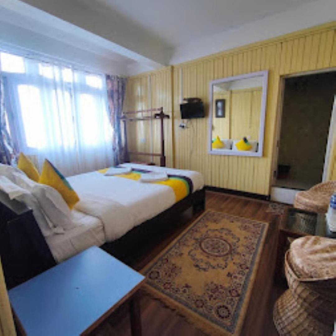 Aliment Darjeeling Hotel