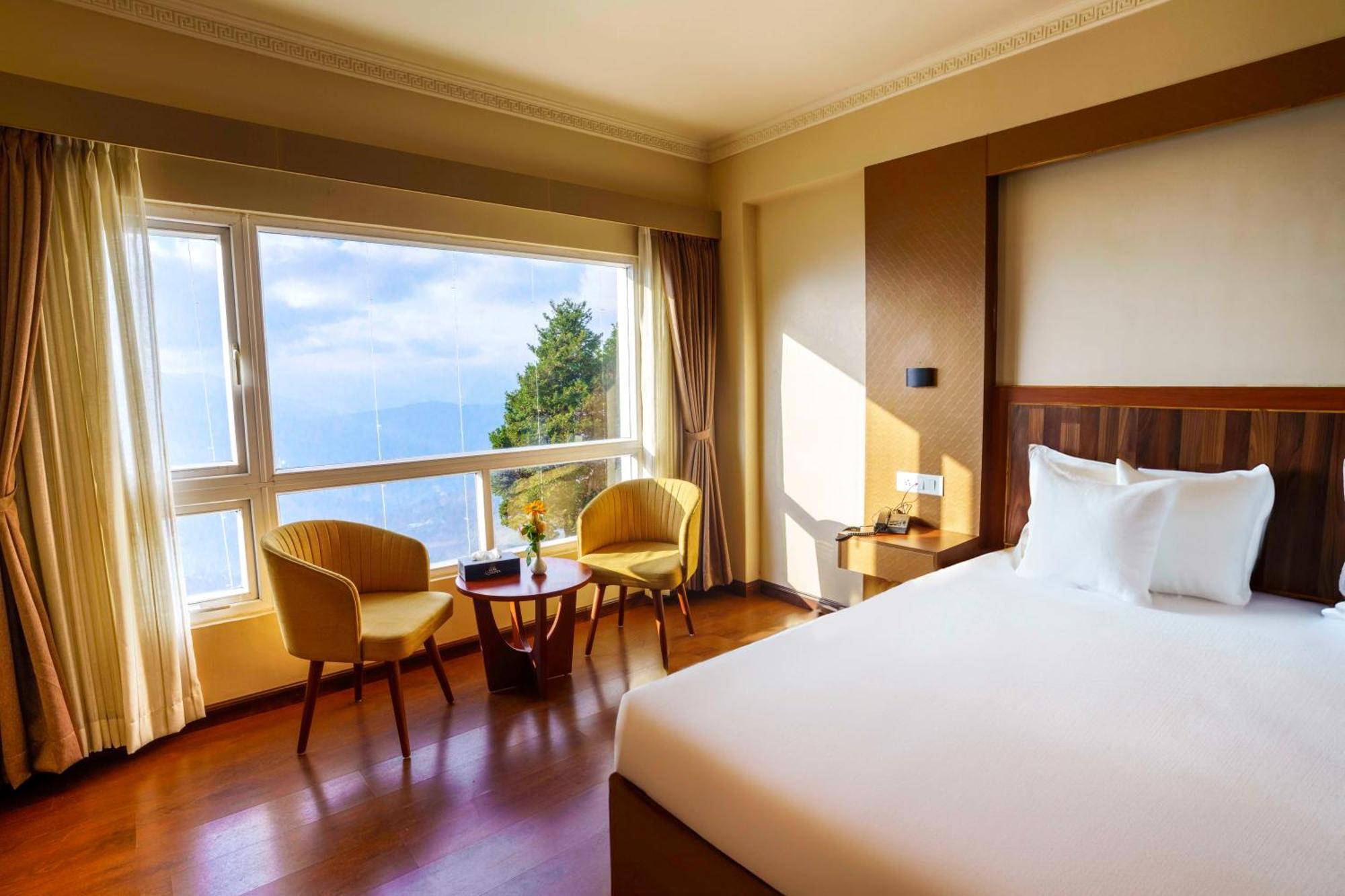 Hotel Q Saina Mapham